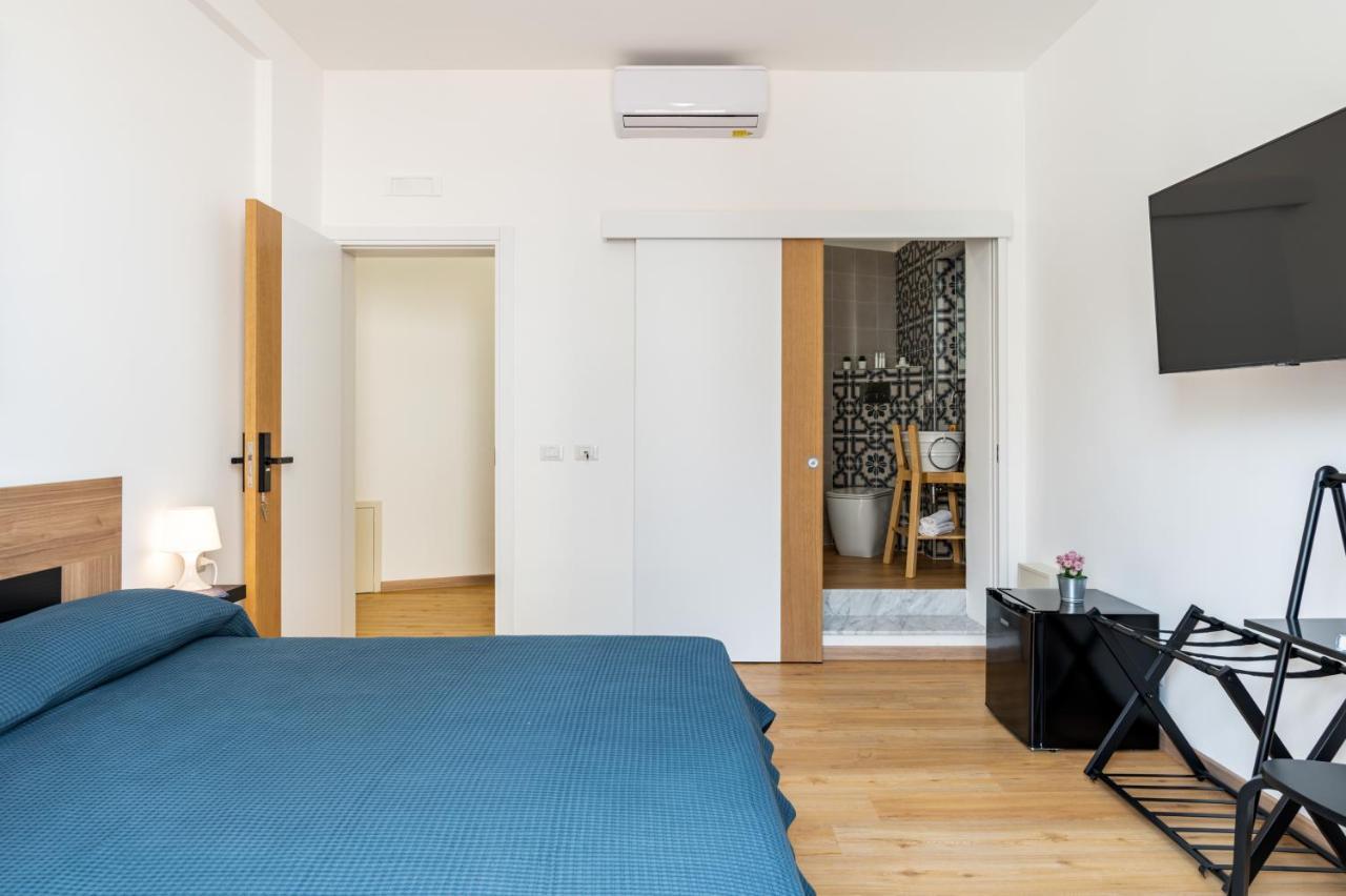 Catania Central Guest House - Rooms With Balcony Exterior foto
