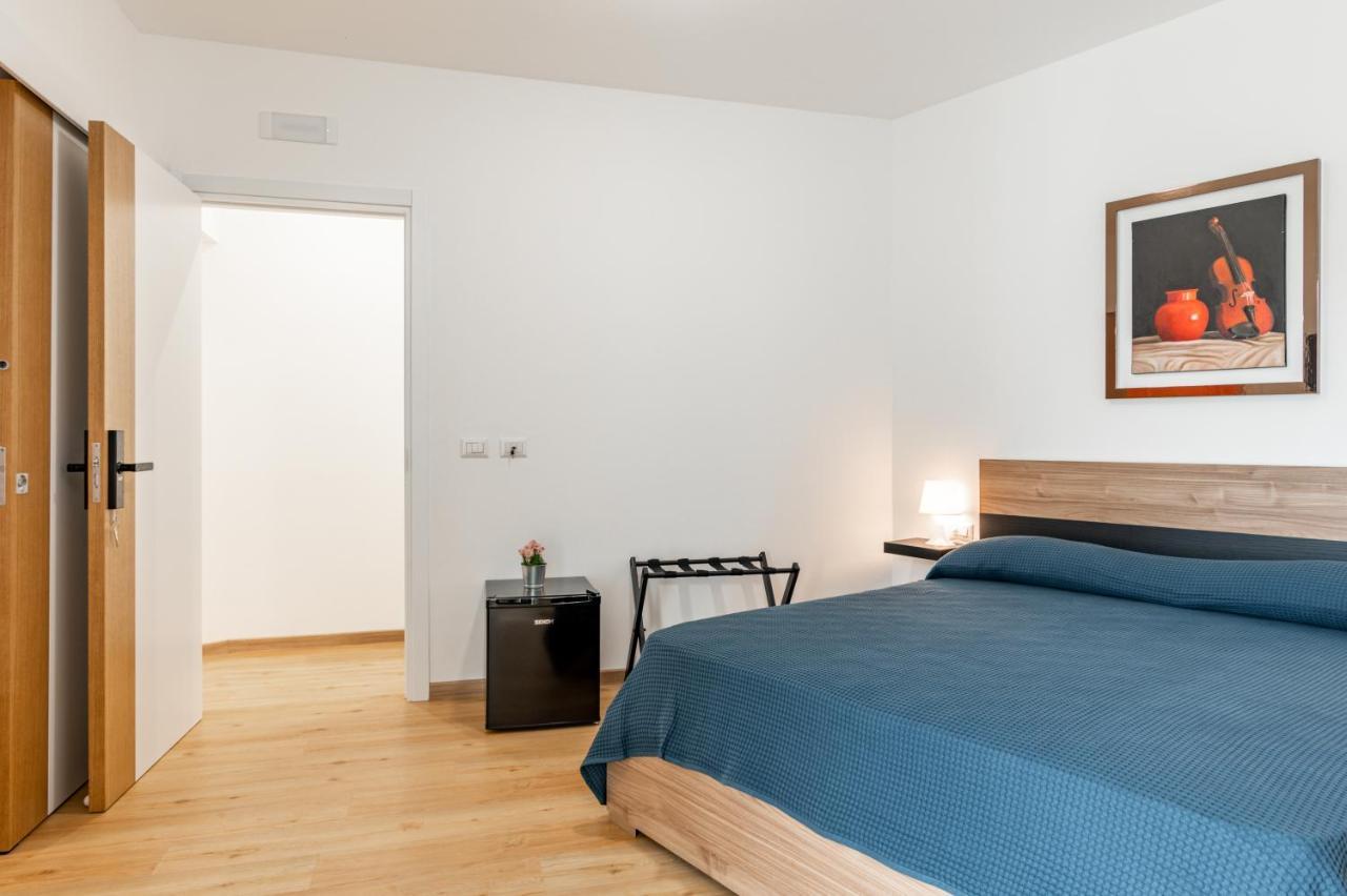 Catania Central Guest House - Rooms With Balcony Exterior foto